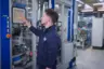 Force-displacement monitoring for high repeatability Force-displacement monitoring with maXYmos NC ensures high product quality and repeatability during the joining process.