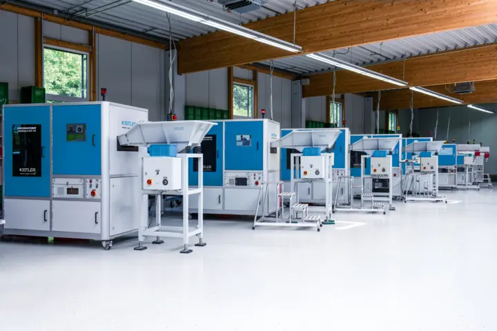 Pro-sort production line with a mix of new and modernized machinery, supported by Kistler technology for safety and efficiency