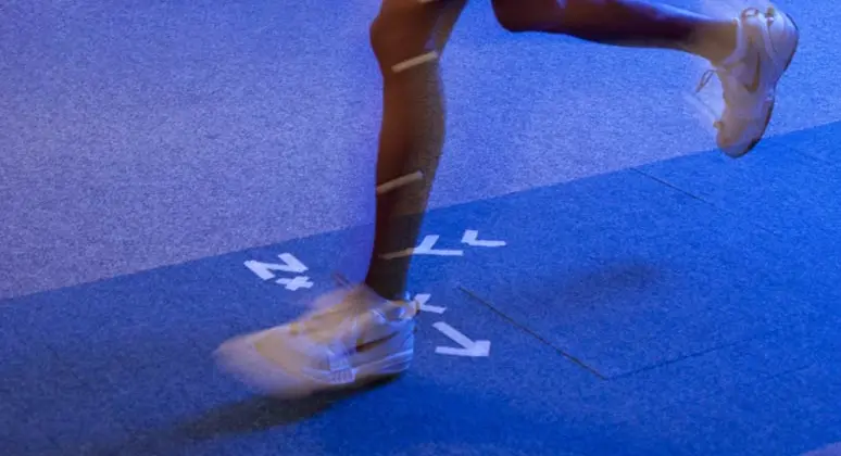 Force Plates バランスボード Force Plates — Bertec