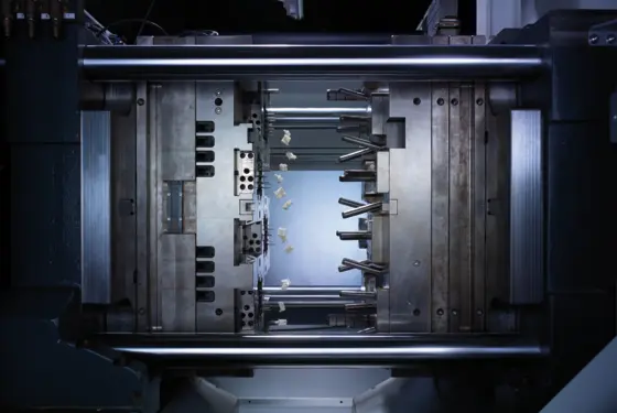 Precision tools such as injection molds require predictive maintenance.