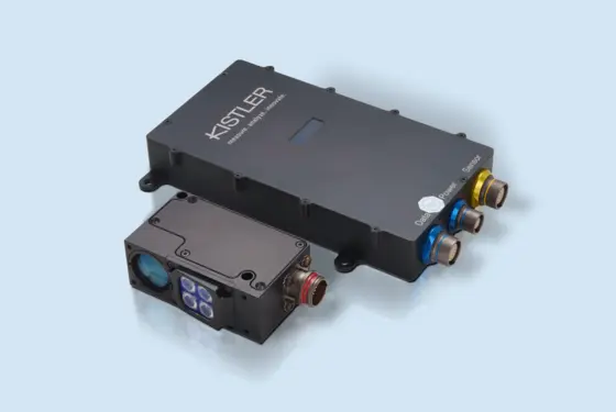 The optical sensor Correvit KiMotion Racing consists of two components: The sensor head and the newly developed control unit.