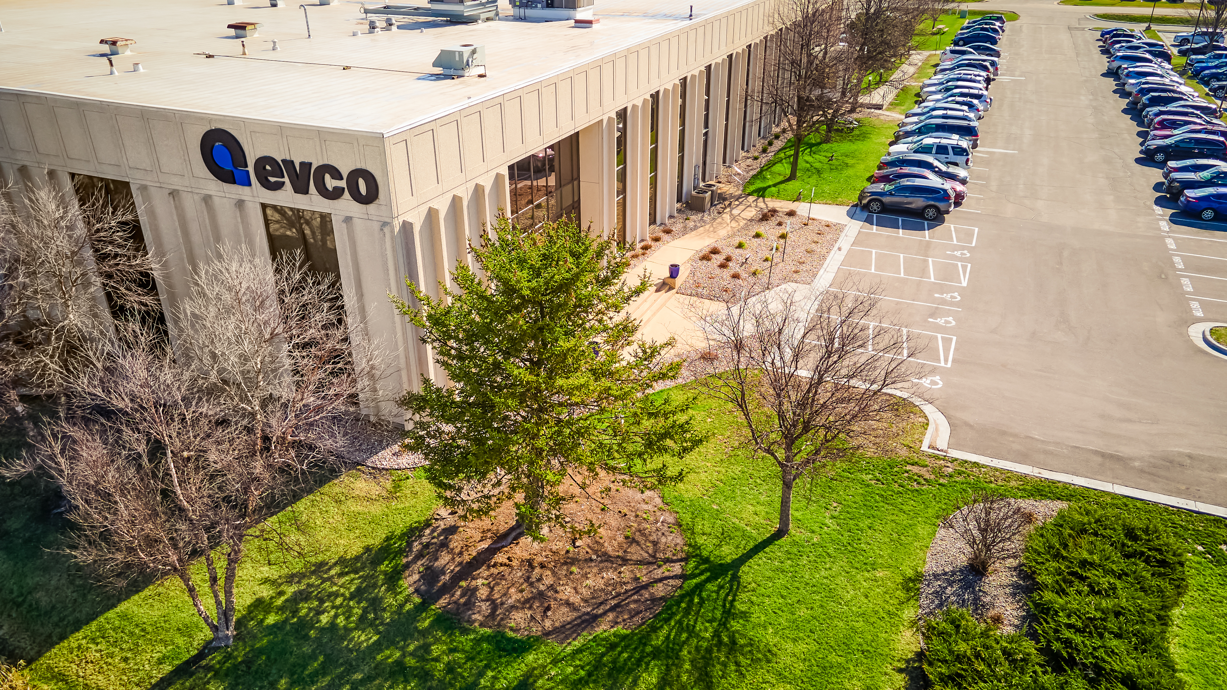 EVCO Plastics uses sensors and process monitoring systems from Kistler for high-quality injection molding