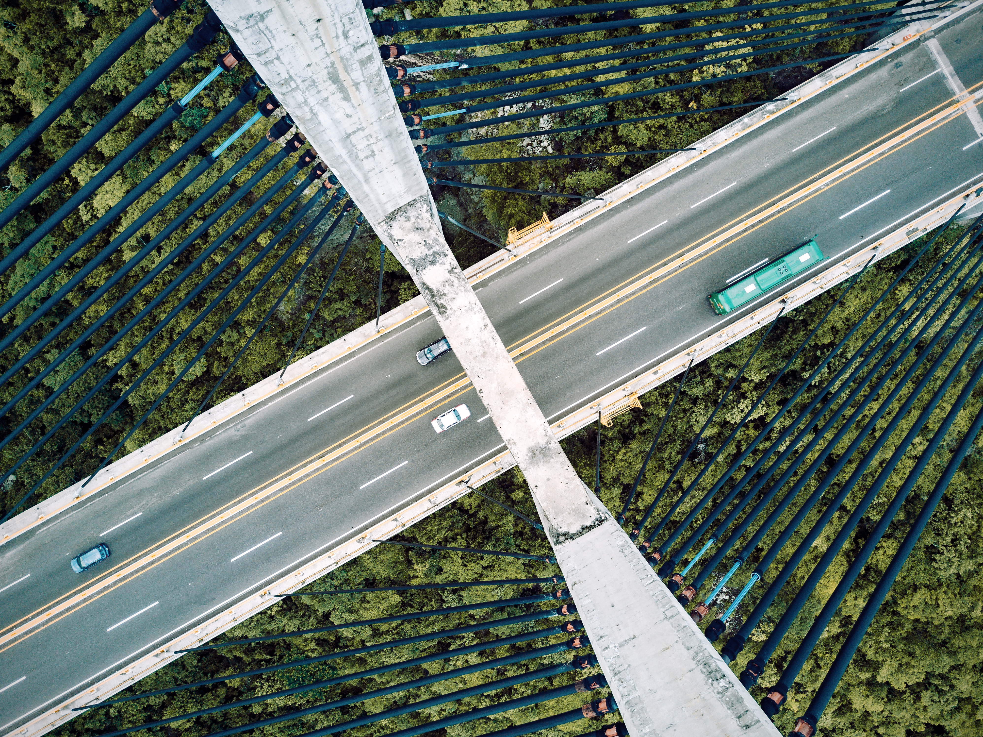 Weigh In Motion for bridges: El Carrizo (227 m), equipped with Kistler WIM, is the second highest bridge in North America.