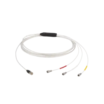 Verteilerkabel für Spannungsausgangssensoren, 1/4-28 neg. zu 3 x KIAG 10-32 pos., variable Länge