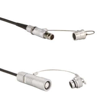 Ces câbles adaptateurs permettent de faire le pont entre une sortie à une voie et une entrée à 4 voies (5887A1 uniquement).