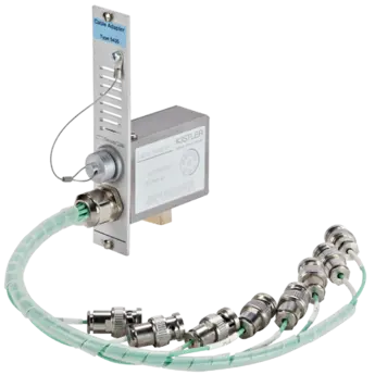 These cable adapters conveniently connect a piezoelectric dynamometer to charge amplifiers of Type 5080A.