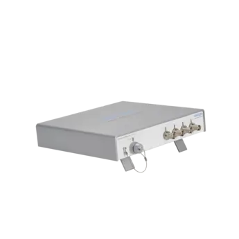 Laboratory charge amplifier LabAmp with data acquisition, 4 to 8 channels, measuring ranges from ±100 to ±1000000 pC