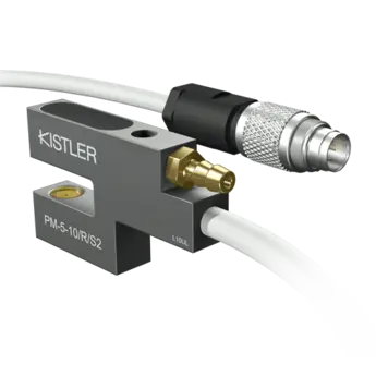 Estas barreras de luz en horquilla, compactas y enchufables, con electrónica independiente y boquilla de limpieza, son adecuadas para su uso en condiciones de funcionamiento muy aceitosas o polvorientas.